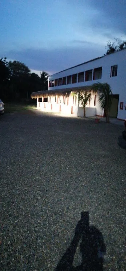Piscalonga Hotel San Lorenzo de Guayubin