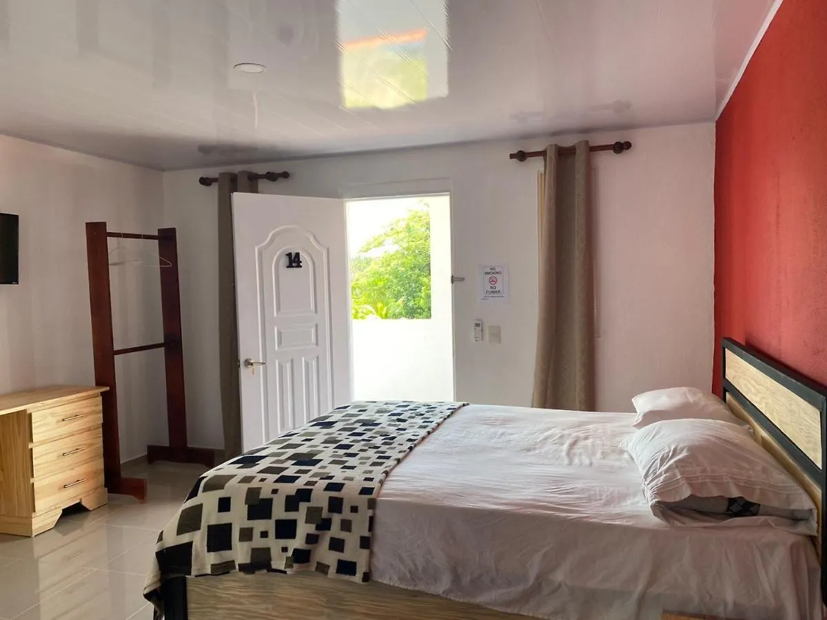 Piscalonga Hotel San Lorenzo de Guayubin 0*,  República Dominicana